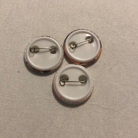 Harry styles pins - Picture 2 of 2